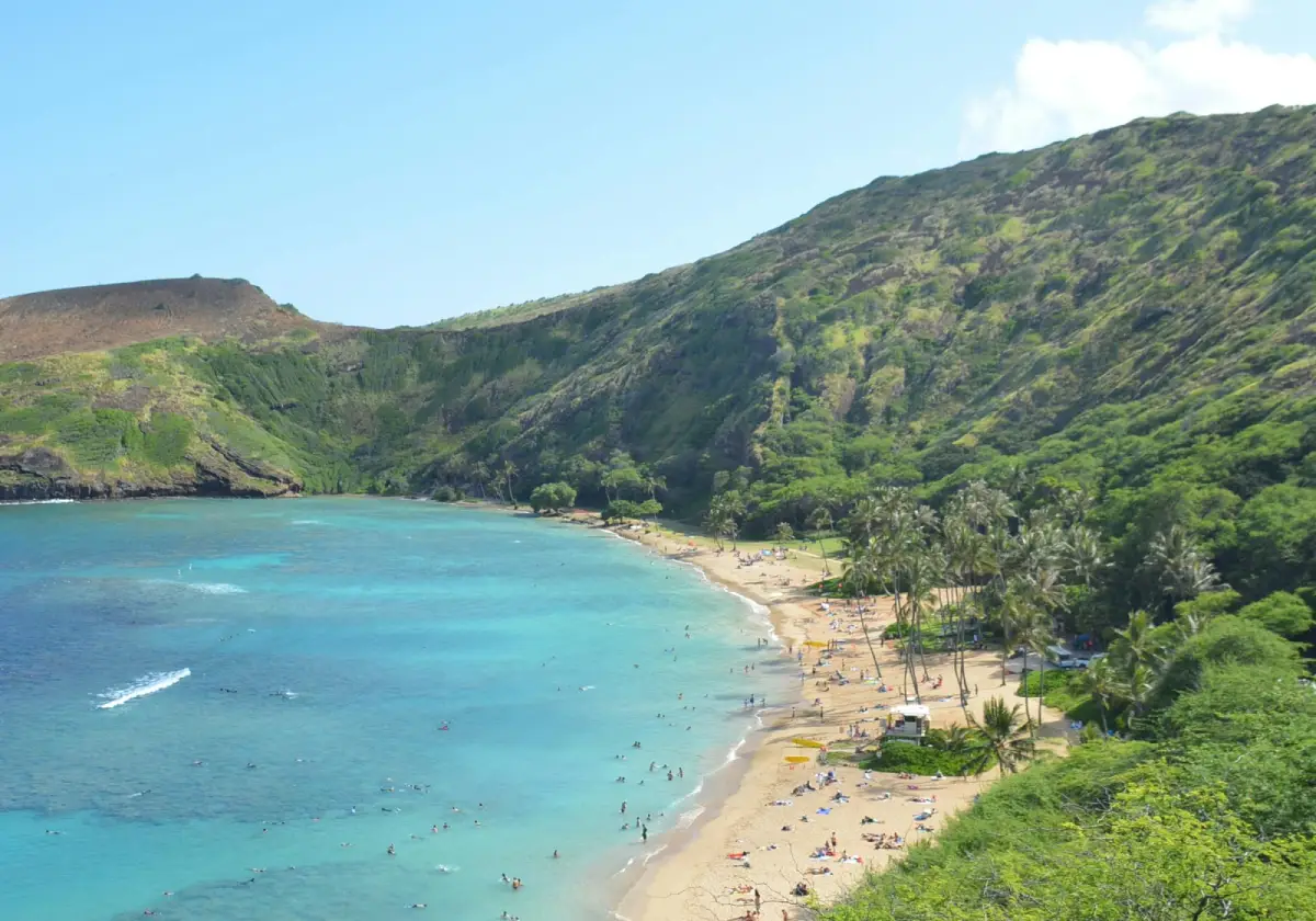 Hanauma Bay upper overlook and beach below